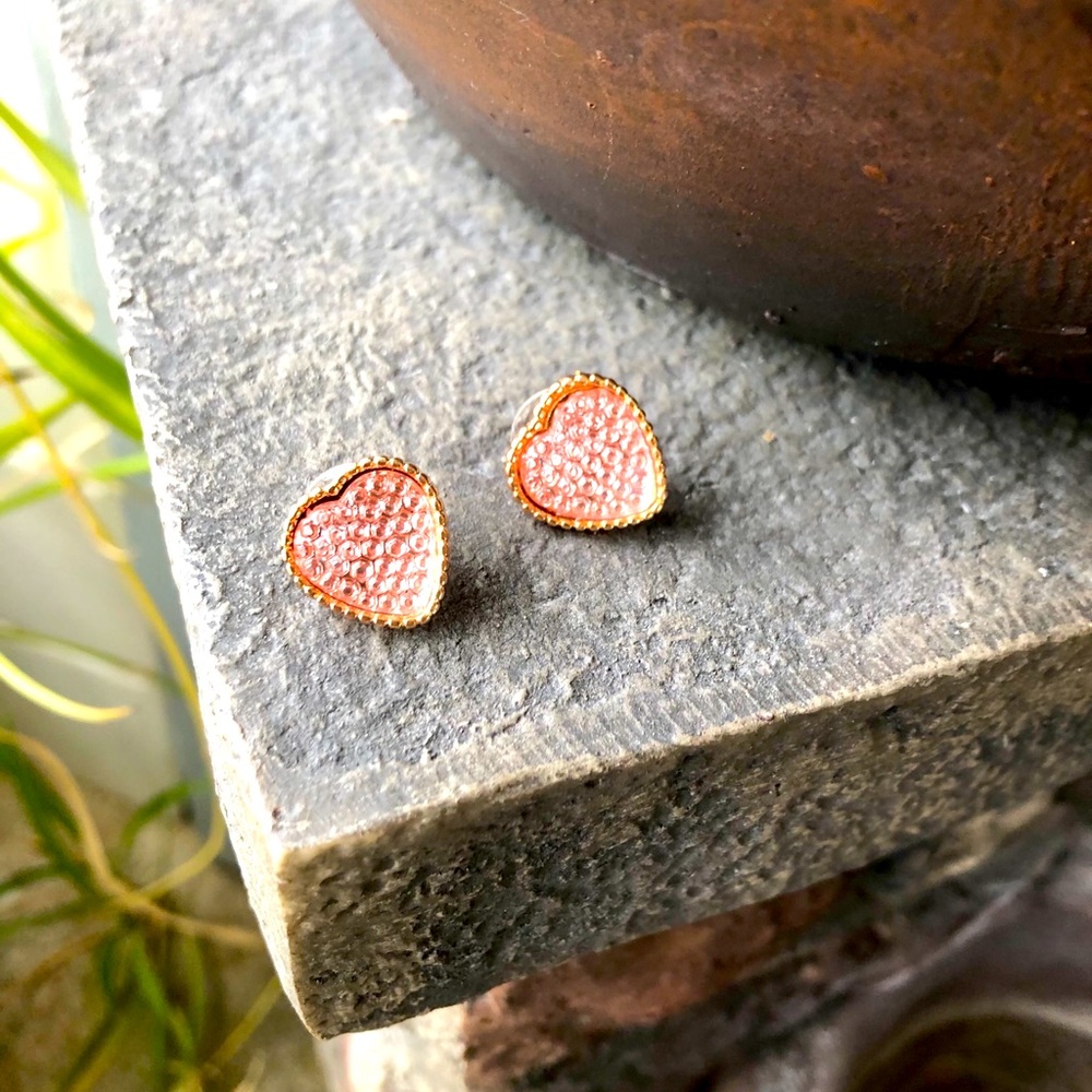 Pink/gold heart earrings! NWOT pretty!✨😍